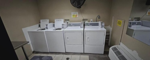 Super 8 by Wyndham Asheville/Biltmore image 14